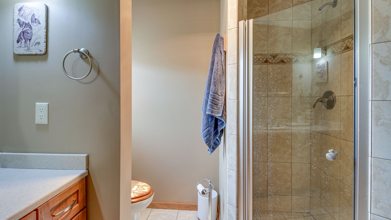 Photo of Bathroom in Palisade