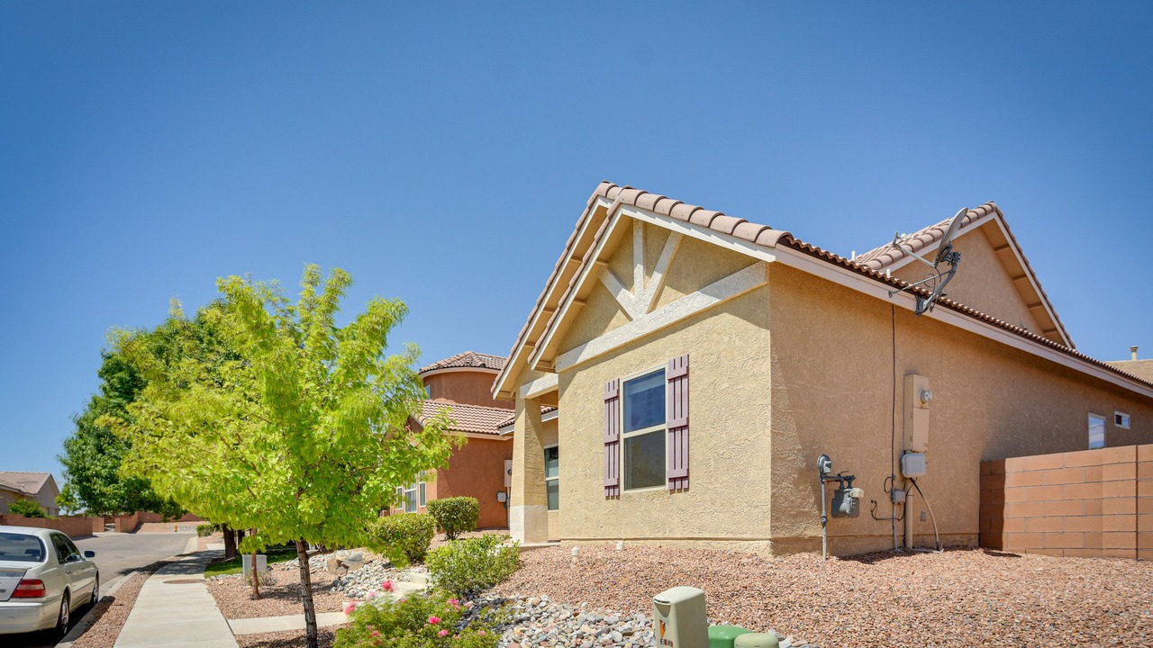 Photo of Outdoor in Bernalillo