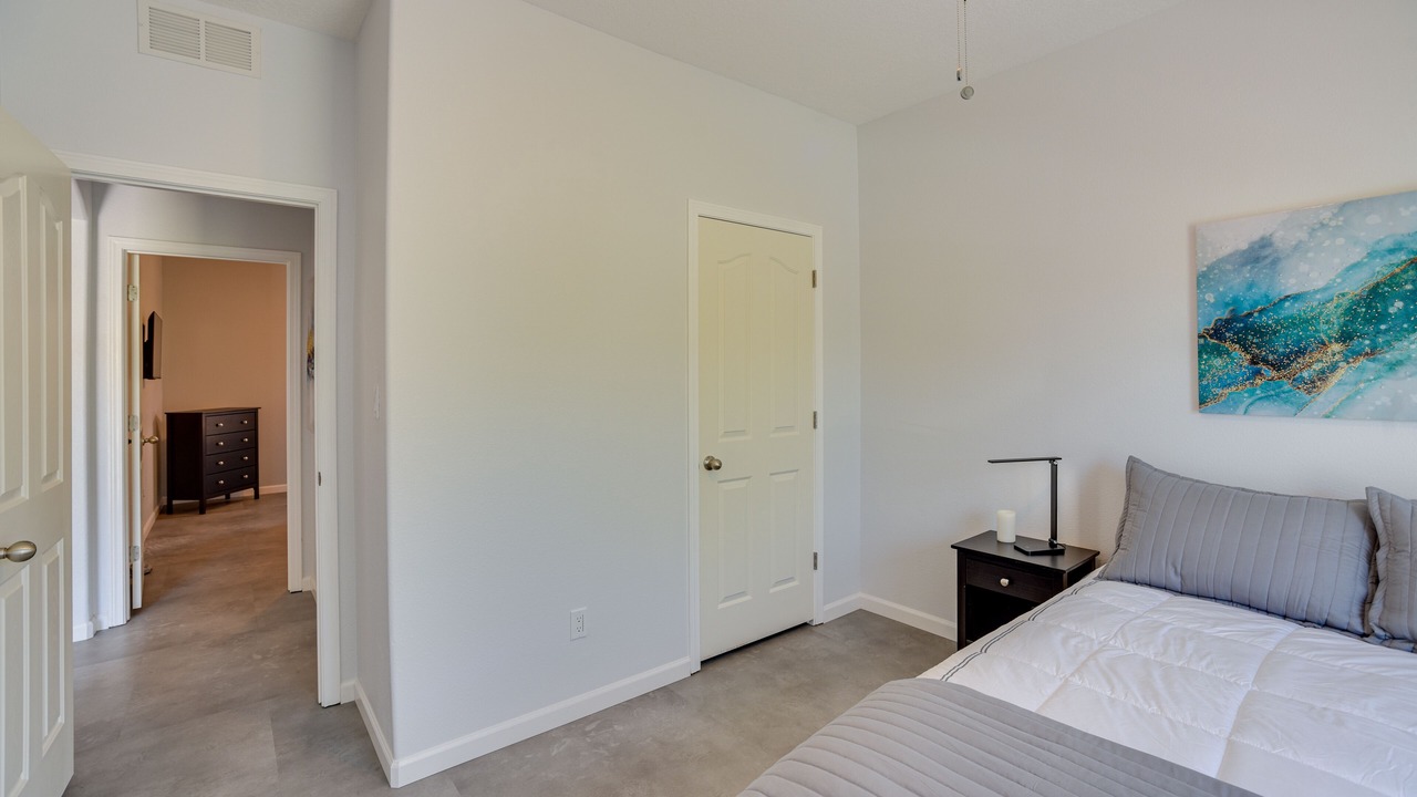 Photo of Bedroom in Bernalillo