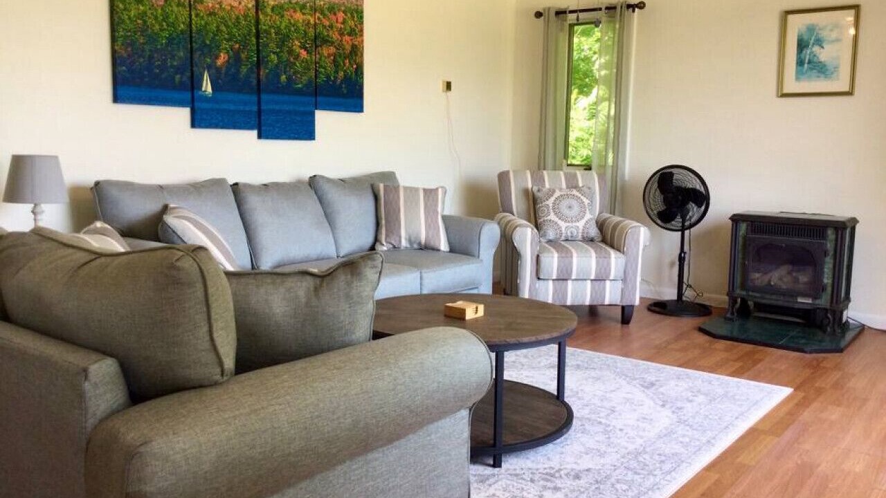 Photo of Livingroom in Alburg
