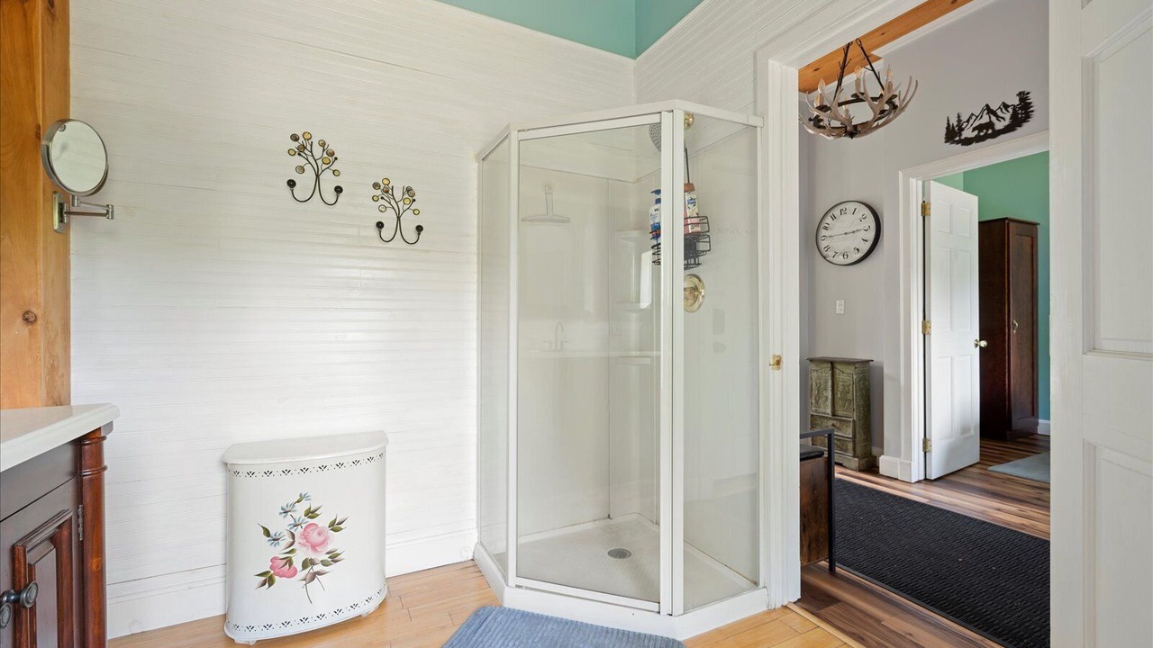 Photo of Bathroom in Glenfield