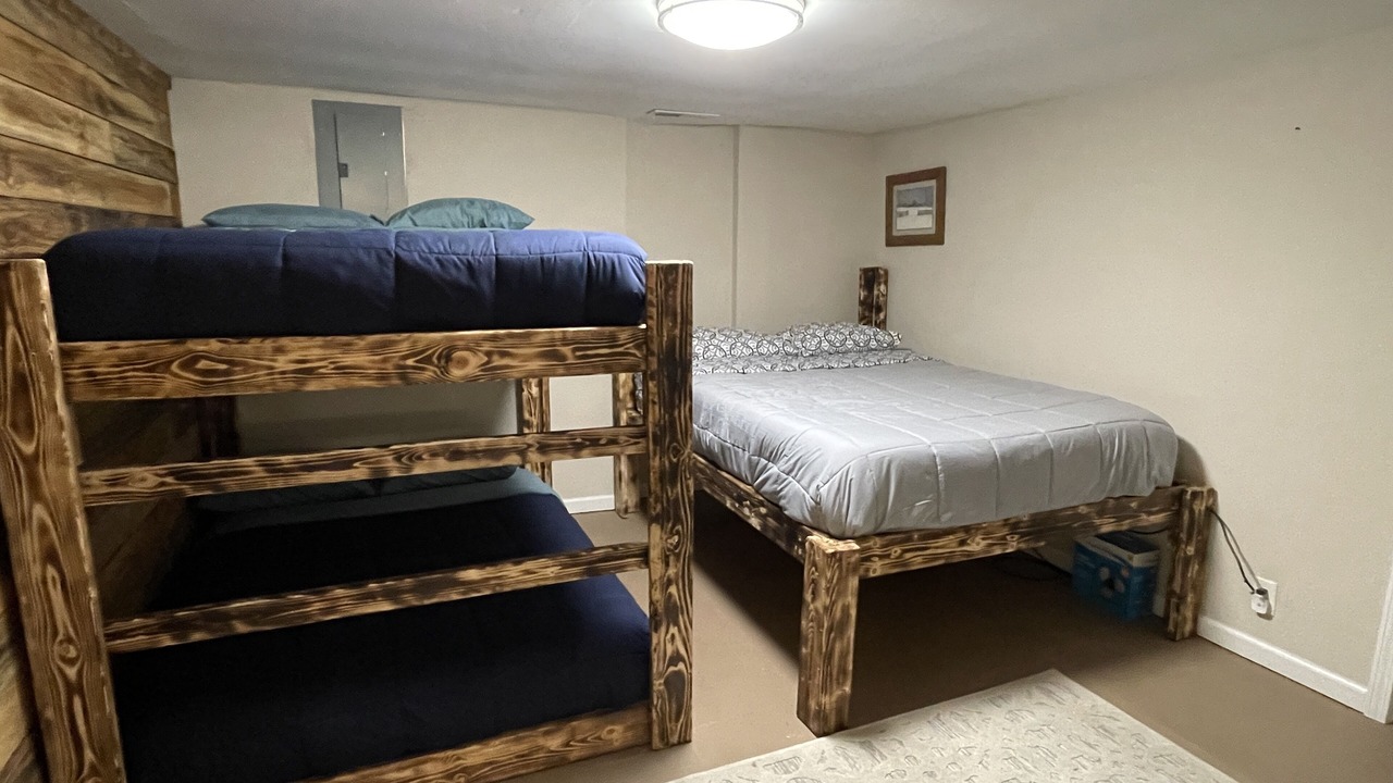 Photo of Bedroom in Pocahontas