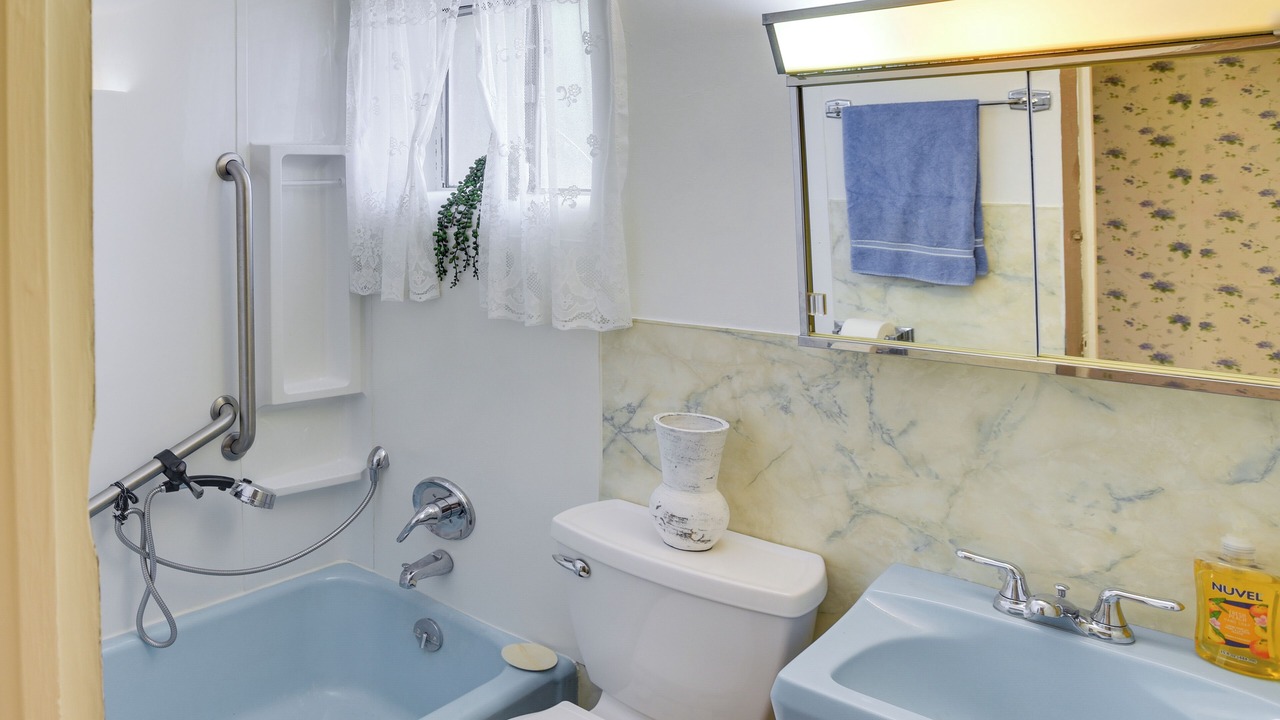 Photo of Bathroom in Cordova