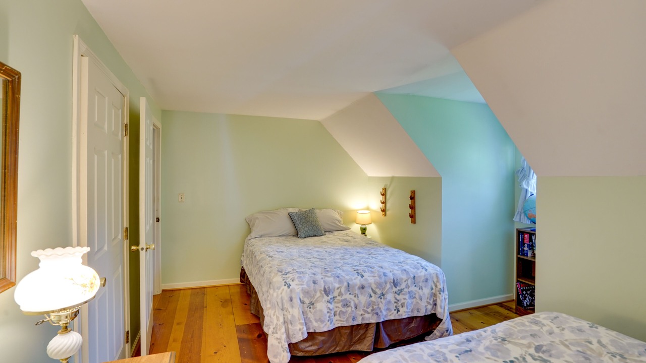 Photo of Bedroom in Pittsfield