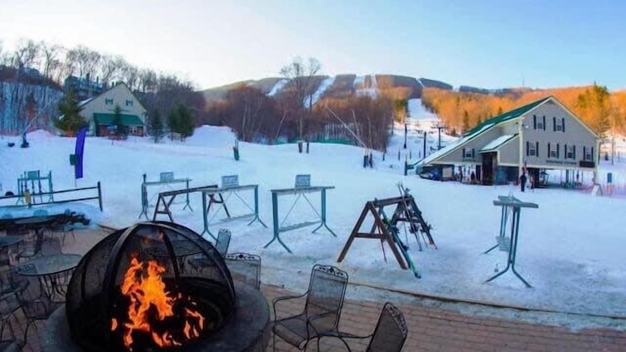 Photo of Outdoor in Hancock