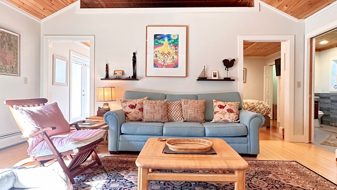 Photo of Livingroom in North Troy
