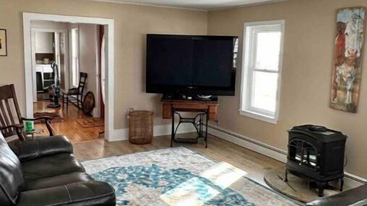 Photo of Livingroom in Rushford