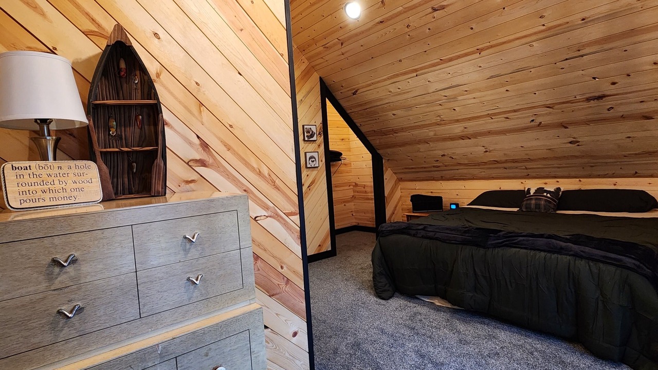 Photo of Bedroom in Pine River