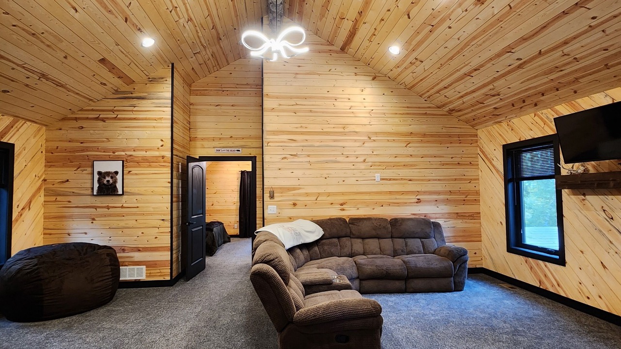 Photo of Livingroom in Pine River