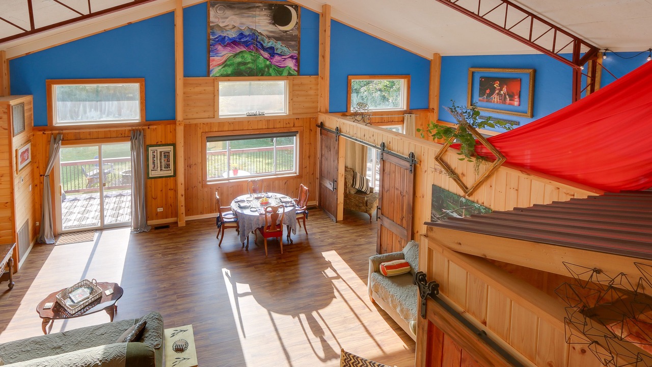 Photo of Livingroom in Ridgeway