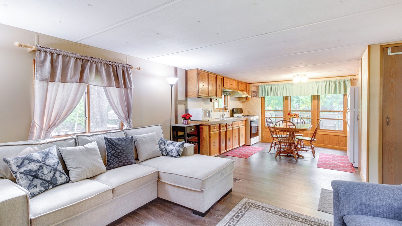 Photo of Livingroom in Isle