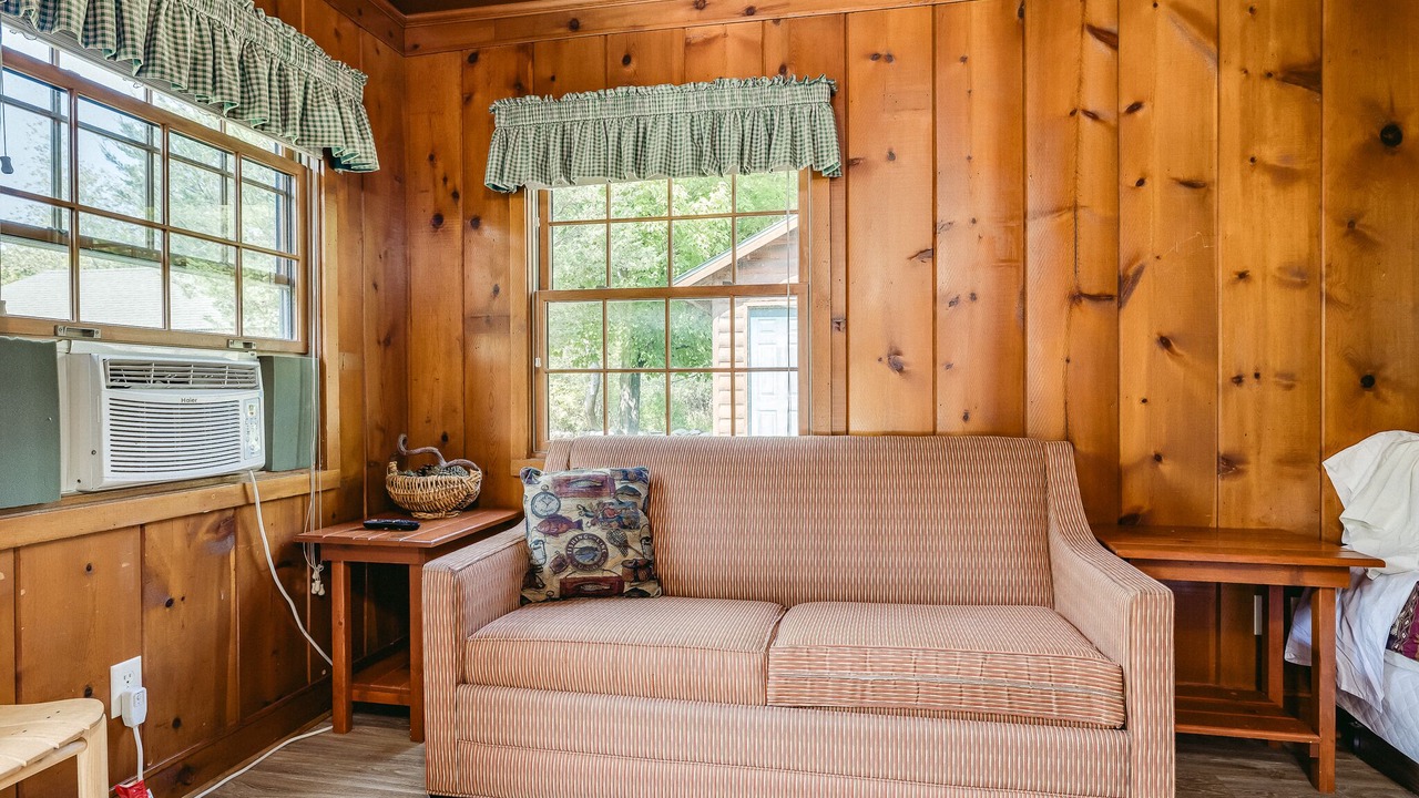 Photo of Livingroom in Taylors Falls