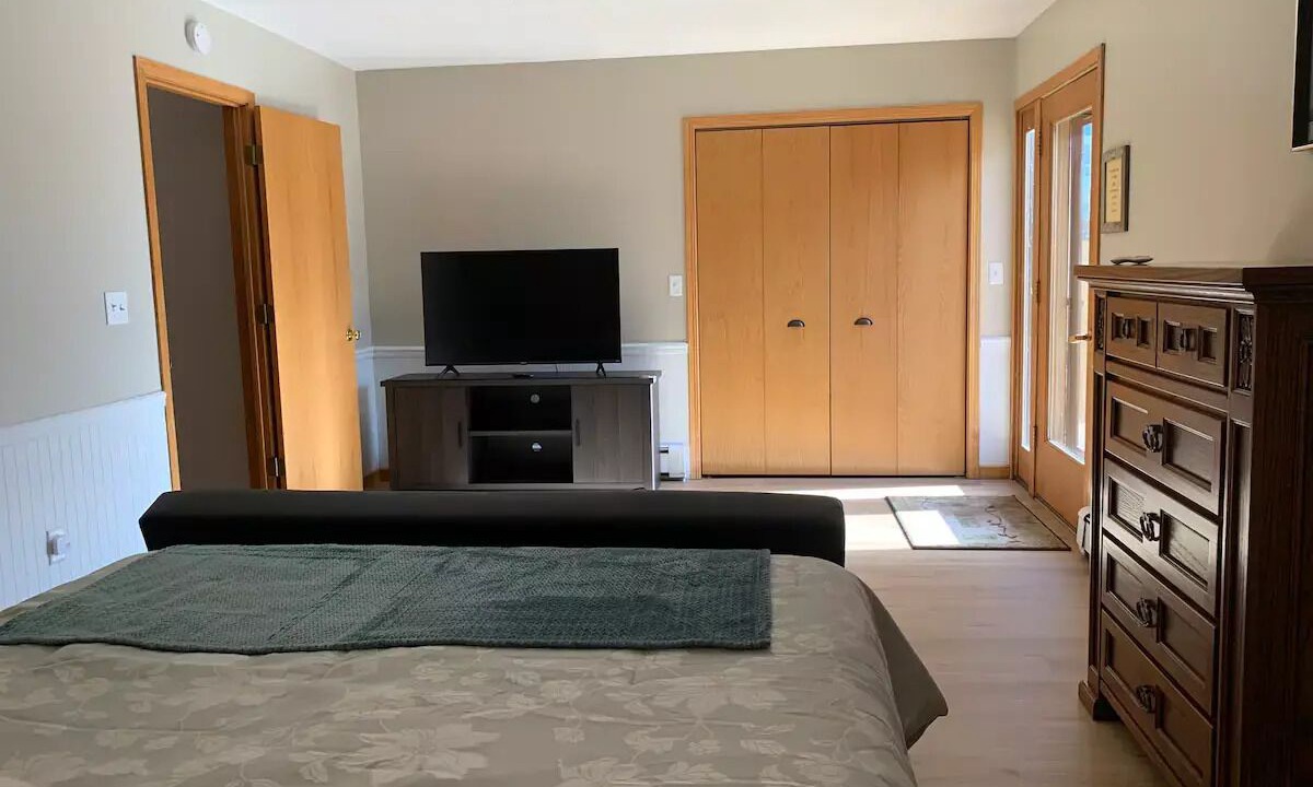 Photo of Bedroom in Escanaba