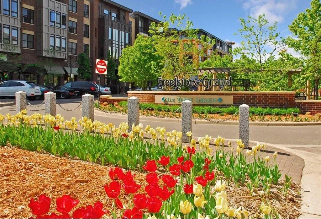 Photo of Outdoor in Linden Hills