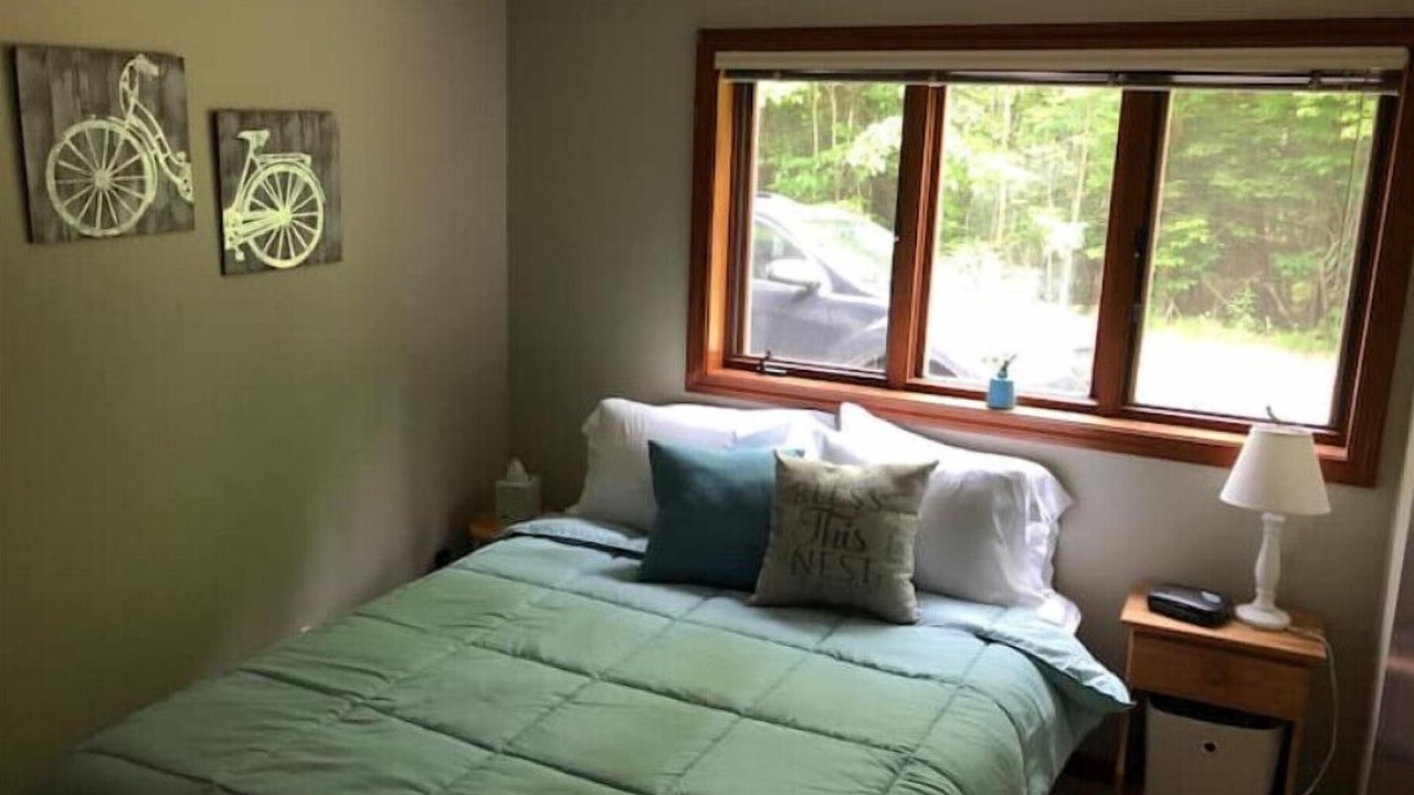 Photo of Bedroom in Stowe Hollow