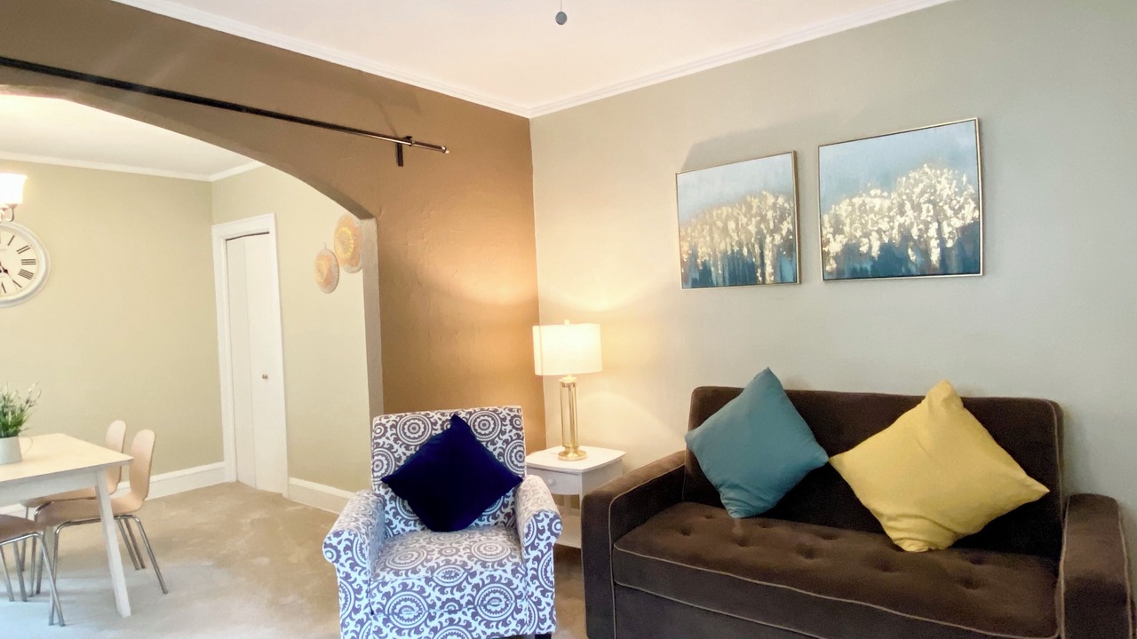 Photo of Livingroom in Northrop