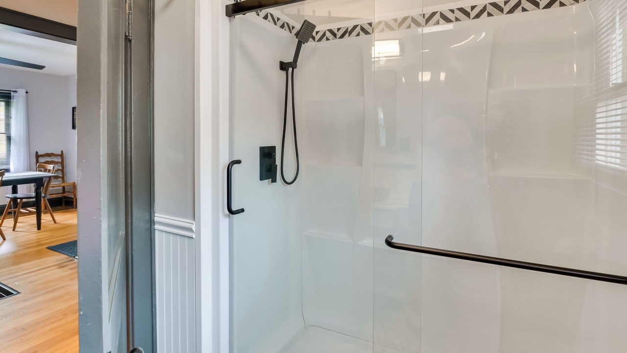 Photo of Bathroom in Mullens