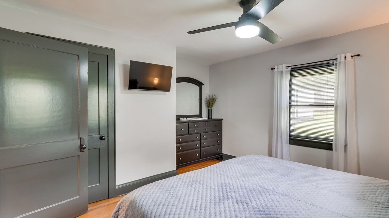 Photo of Bedroom in Mullens