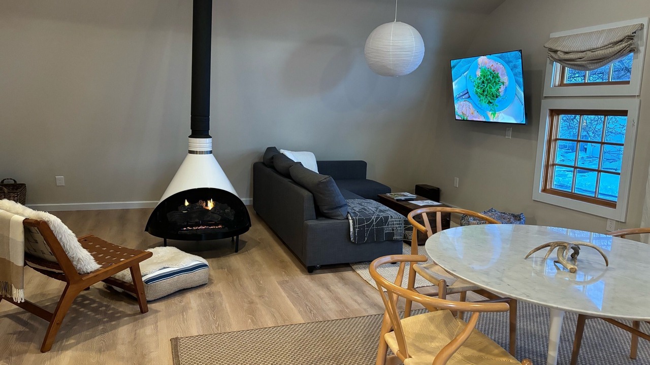 Photo of Livingroom in Hopkins