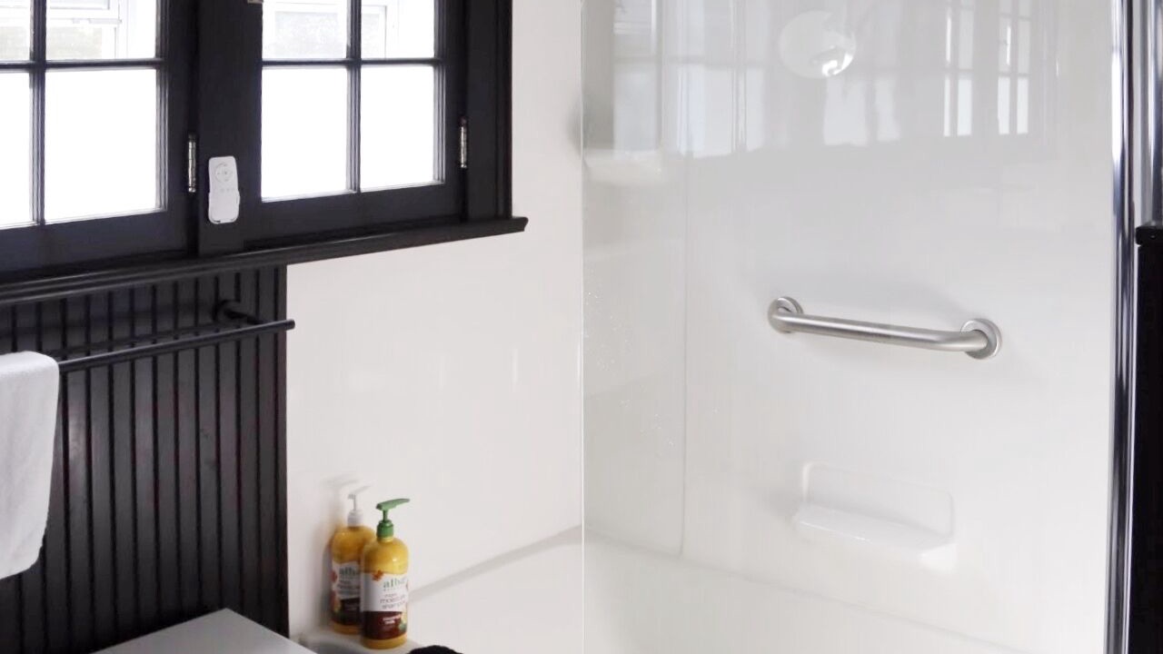 Photo of Bathroom in Two Rivers
