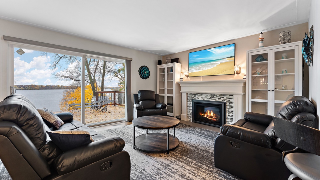 Photo of Livingroom in Plymouth