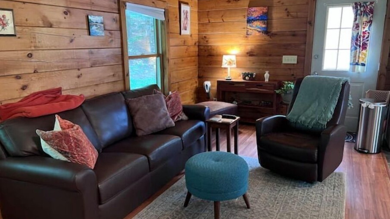 Photo of Livingroom in Shelburne Falls
