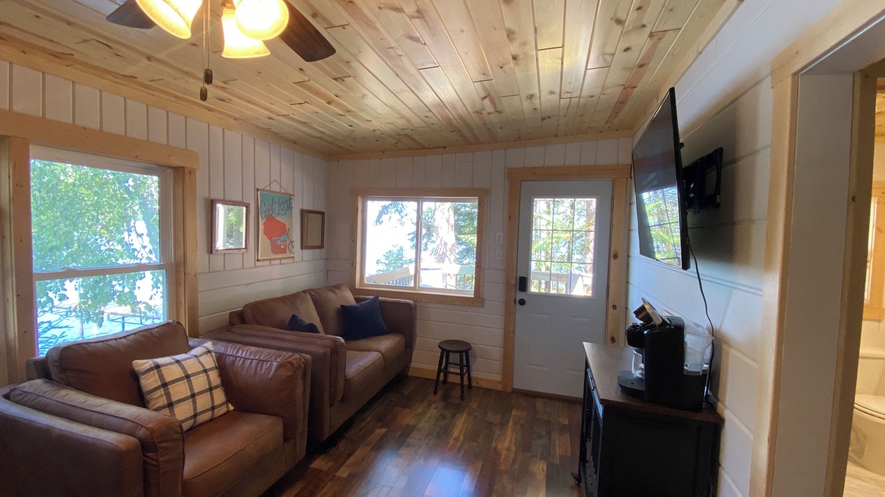 Photo of Livingroom in Hayward