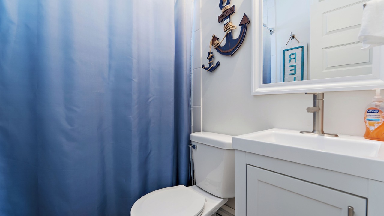 Photo of Bathroom in Northeast Minneapolis Arts District