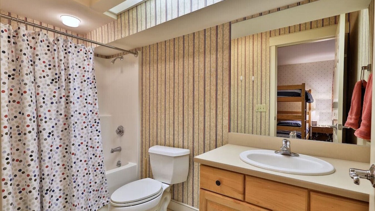 Photo of Bathroom in Ludlow