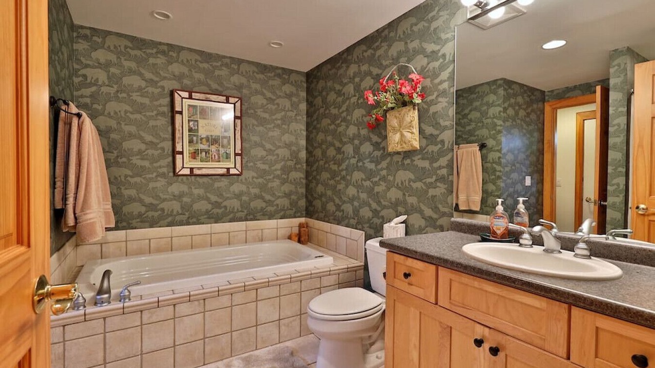Photo of Bathroom in Ludlow