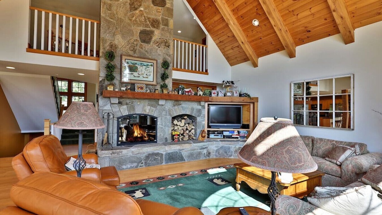 Photo of Livingroom in Ludlow
