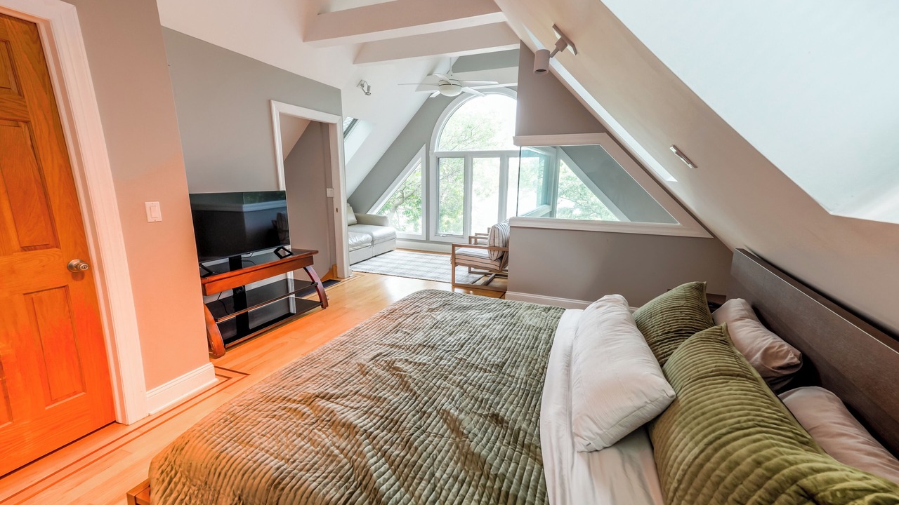 Photo of Bedroom in Twin Lakes