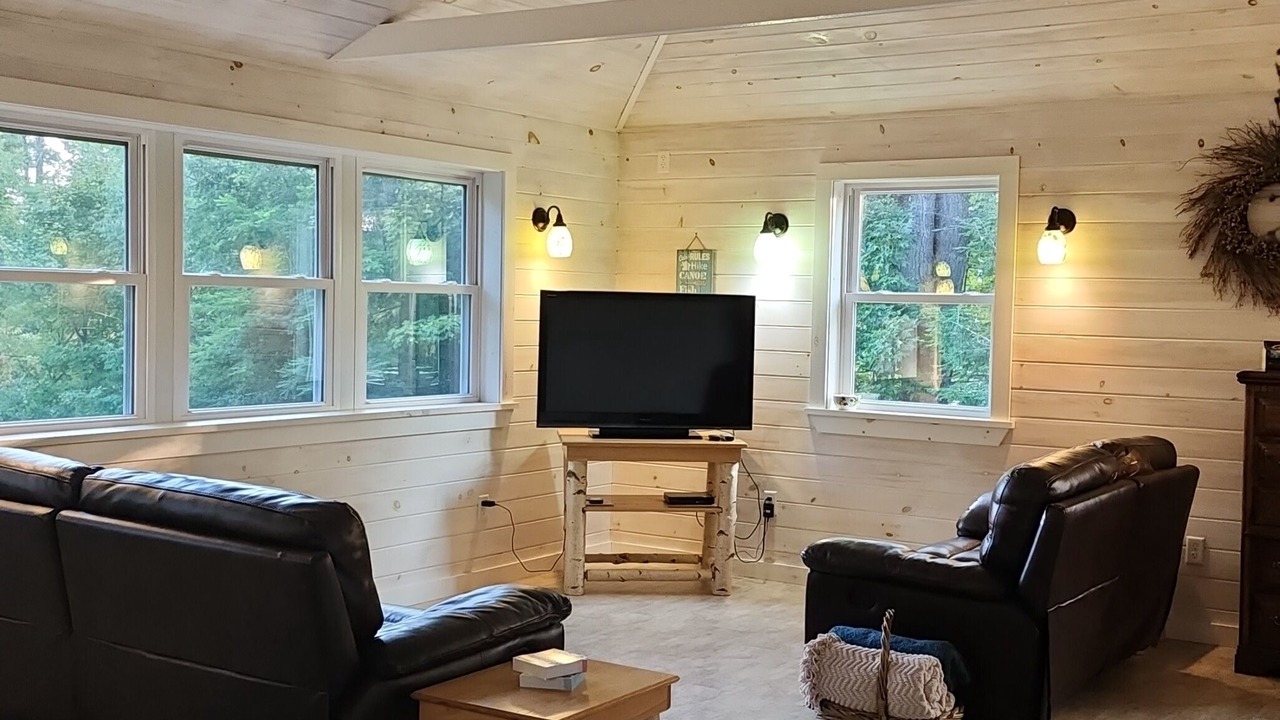 Photo of Livingroom in Town of Hermon
