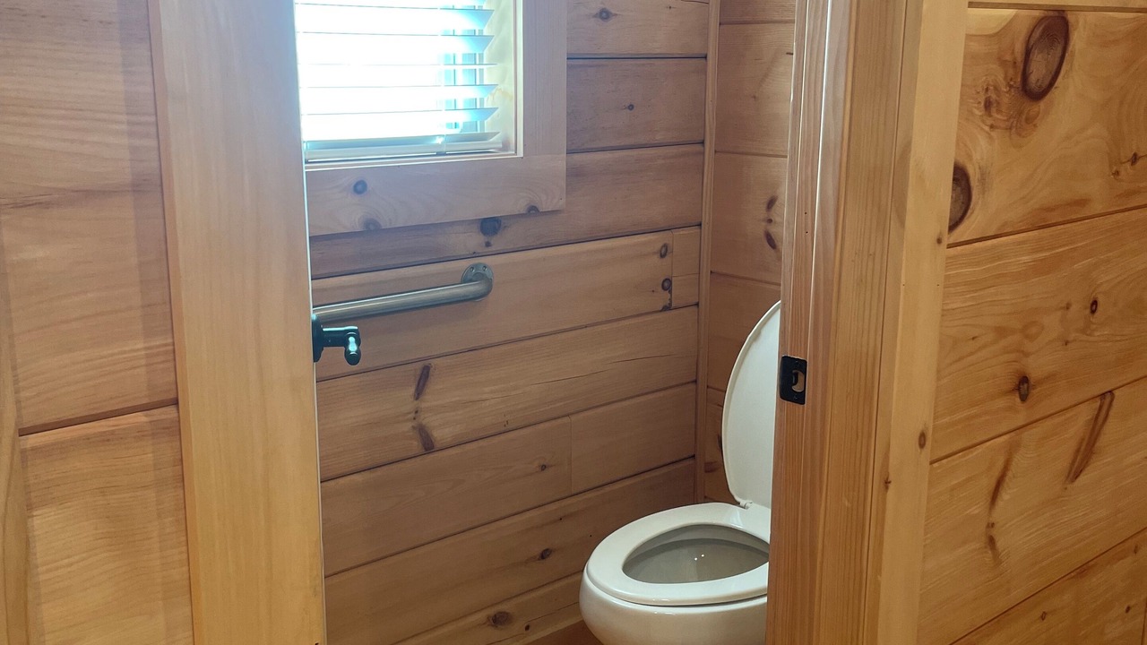 Photo of Bathroom in Saulsville