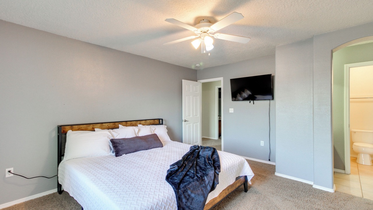 Photo of Bathroom in Los Lunas