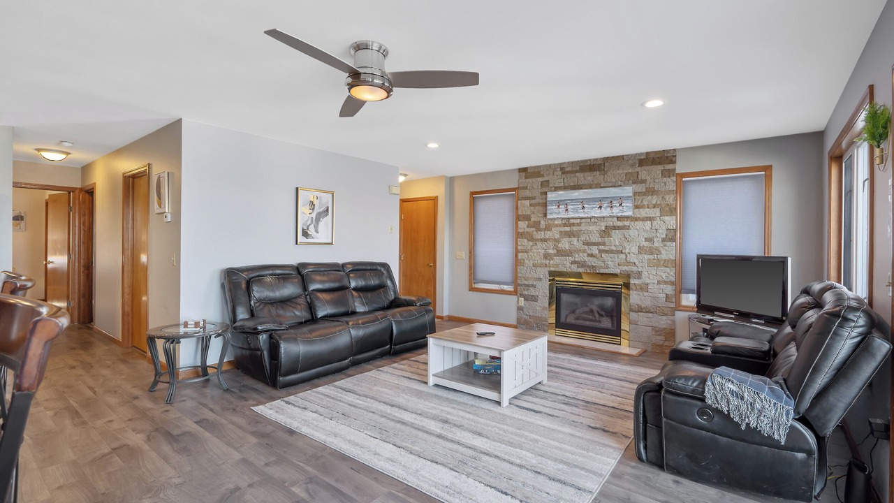 Photo of Livingroom in Brewerton
