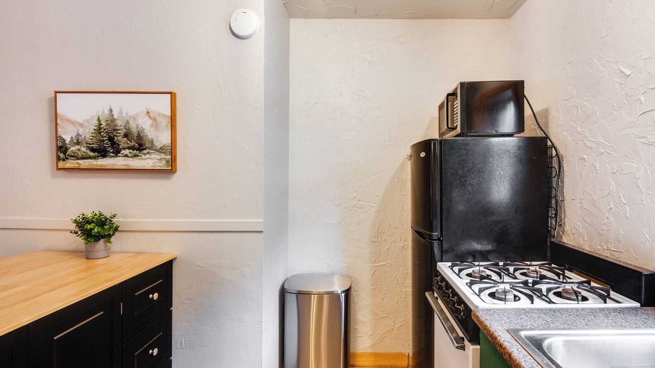 Photo of Kitchen in Red River