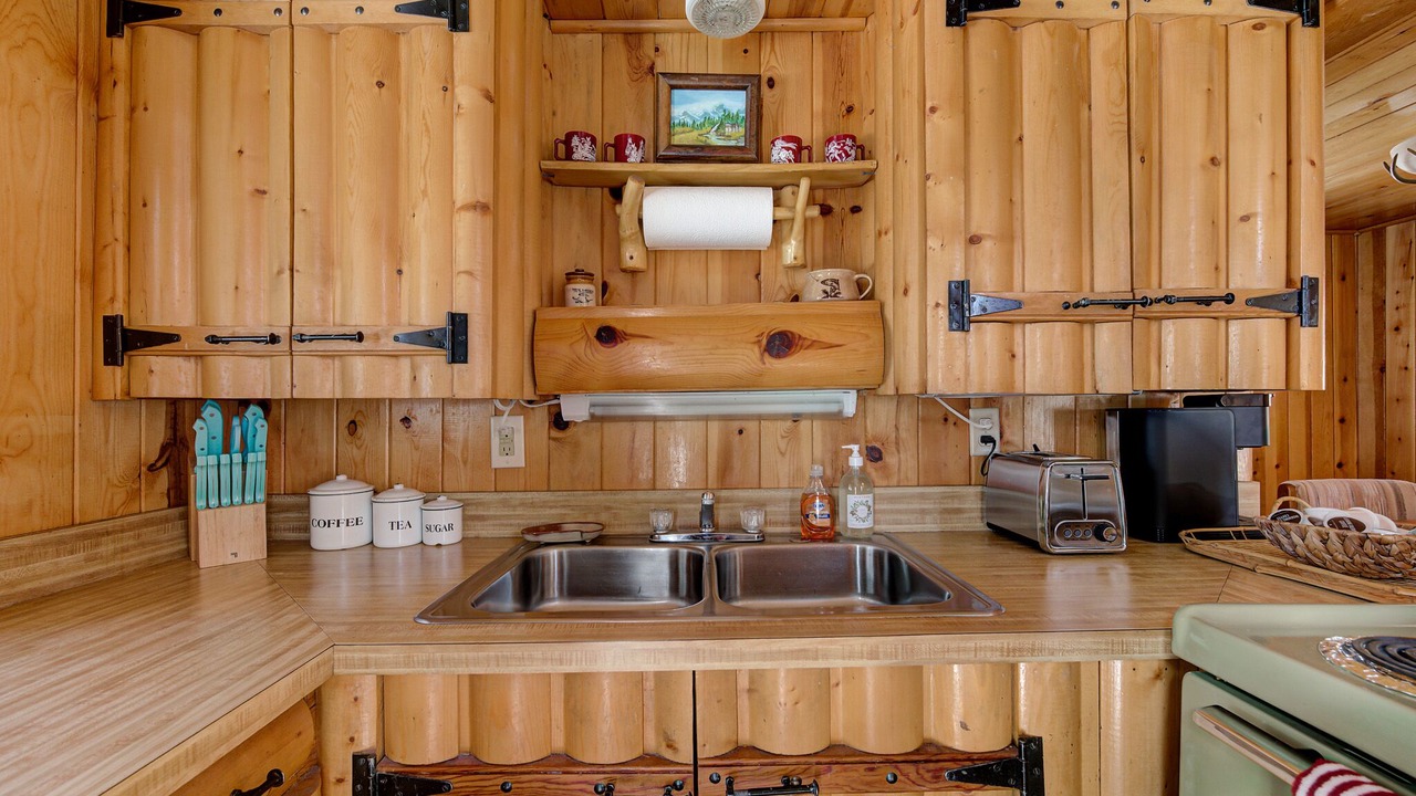 Photo of Kitchen in Red River