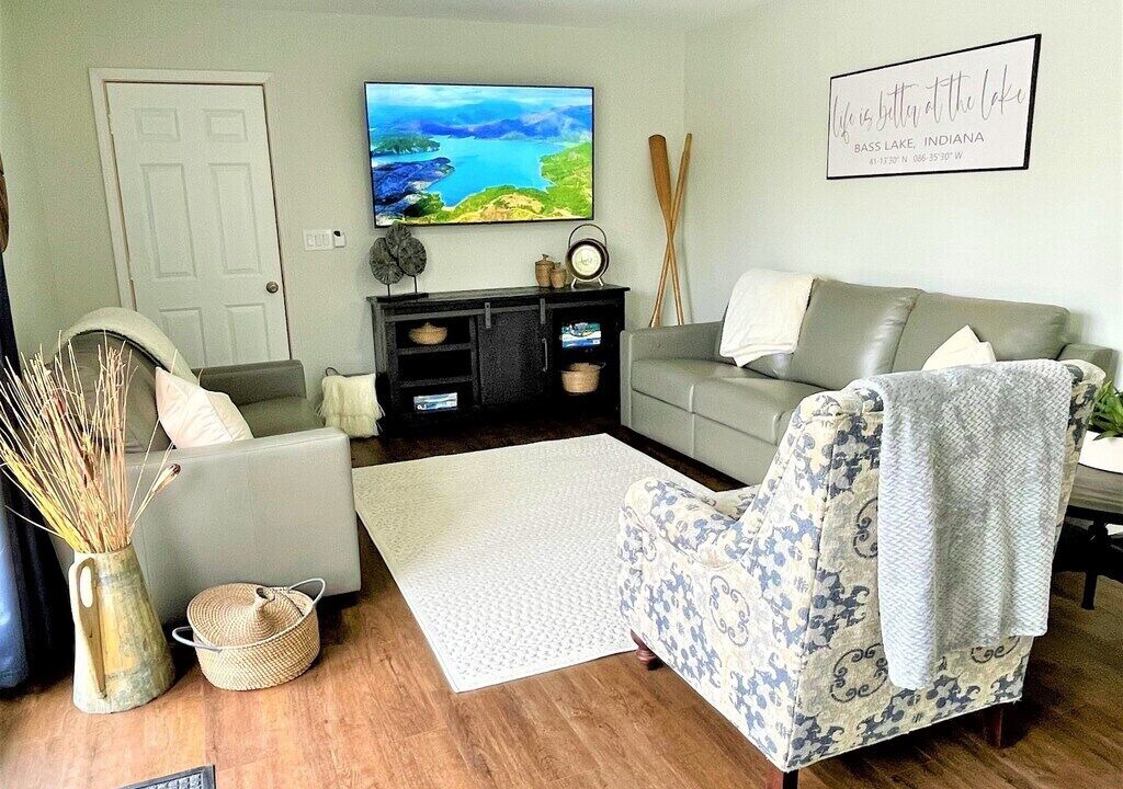 Photo of Livingroom in Bass Lake