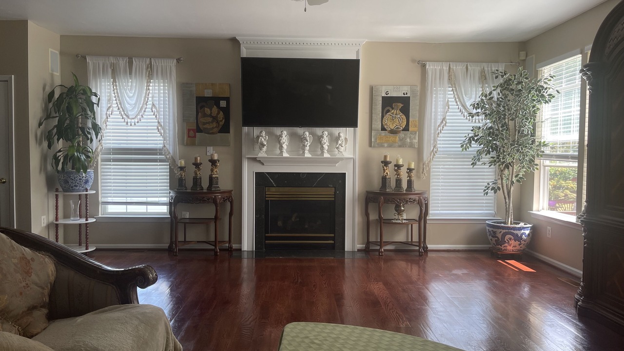 Photo of Livingroom in Montclair