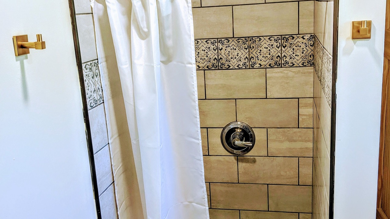 Photo of Bathroom in Jay