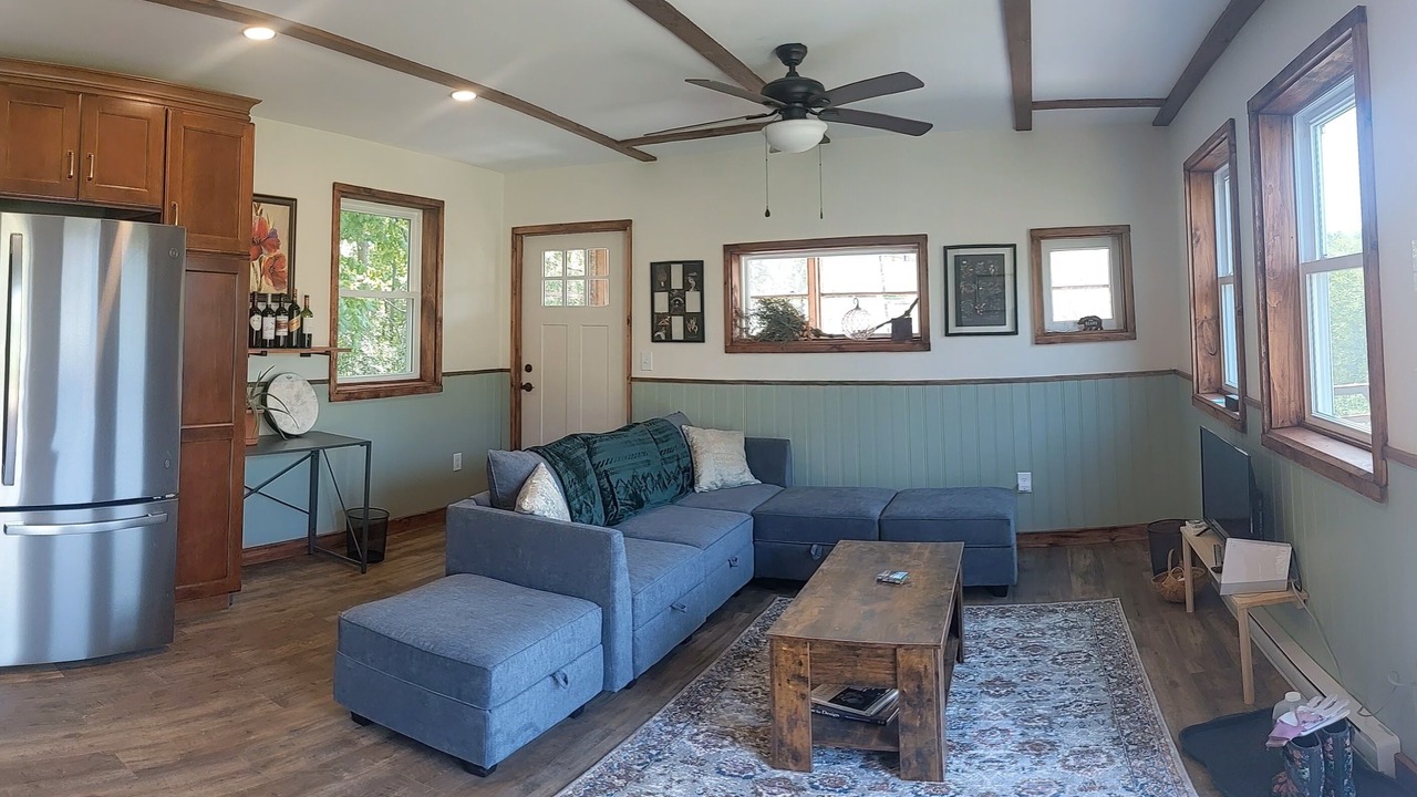 Photo of Livingroom in Jay