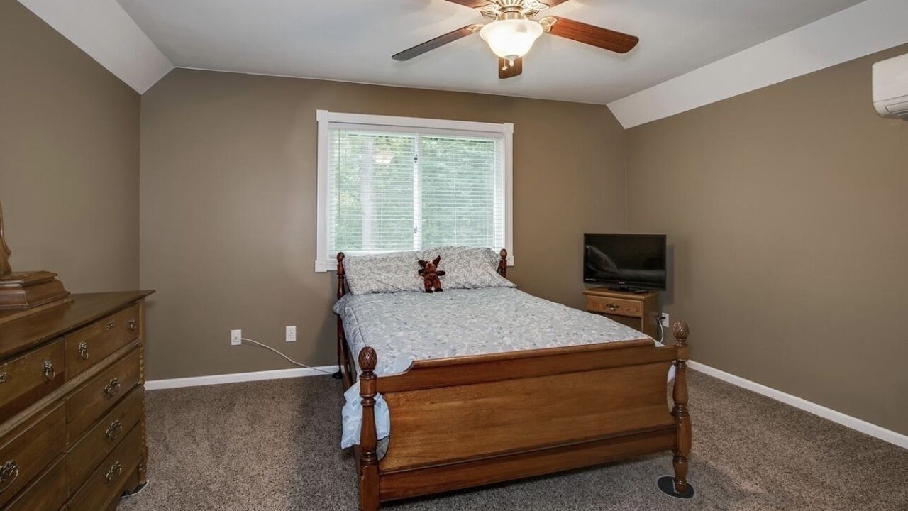 Photo of Bedroom in Pine City