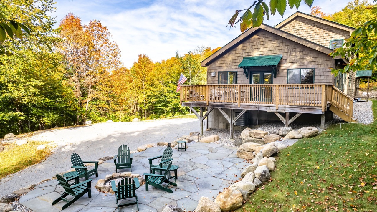 Photo of Patio Balcony in North Creek