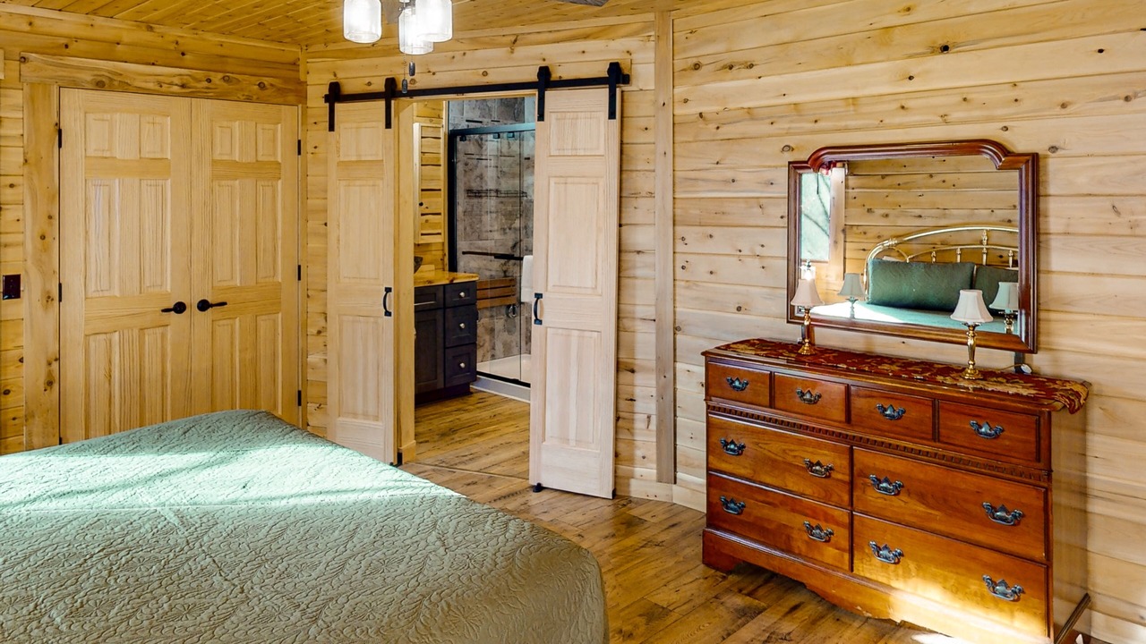 Photo of Bedroom in Eastern Vermont