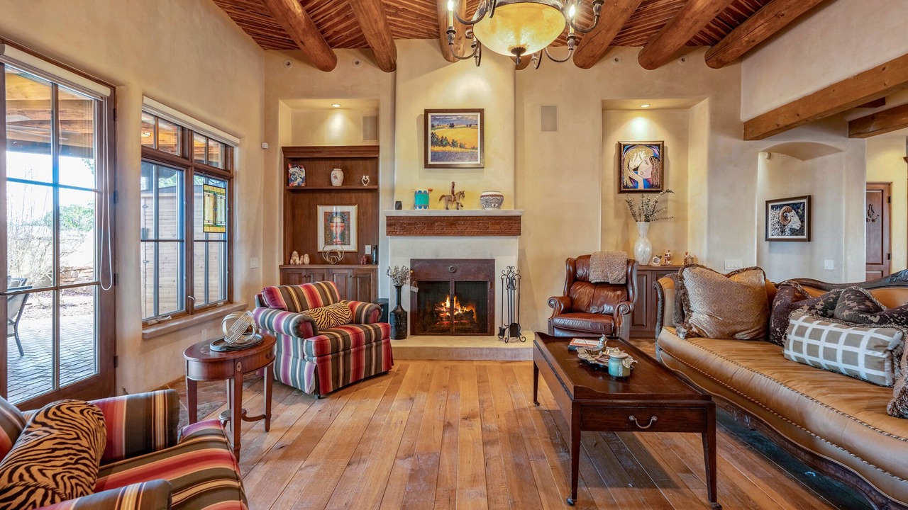 Photo of Livingroom in Las Campanas