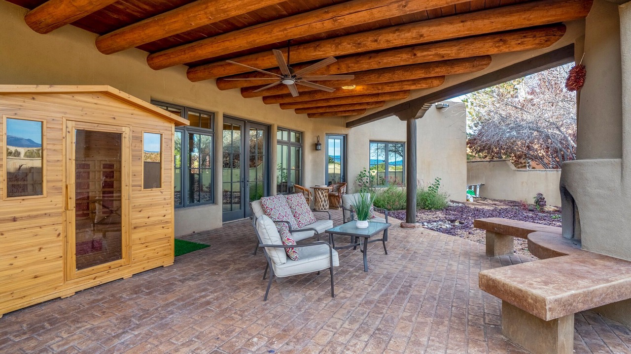 Photo of Patio Balcony in Las Campanas