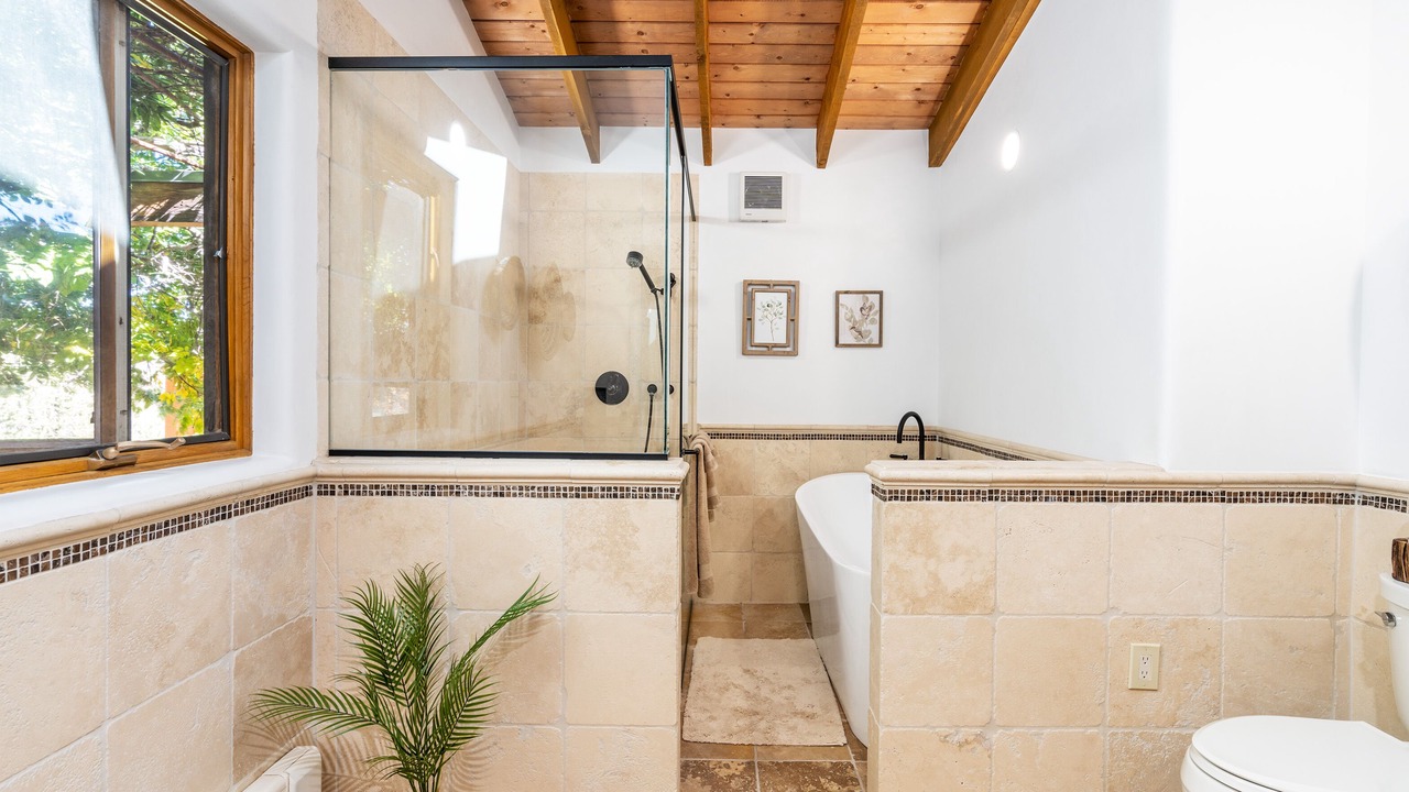 Photo of Bathroom in Chupadero