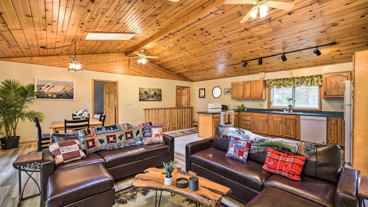 Photo of Livingroom in Dresser
