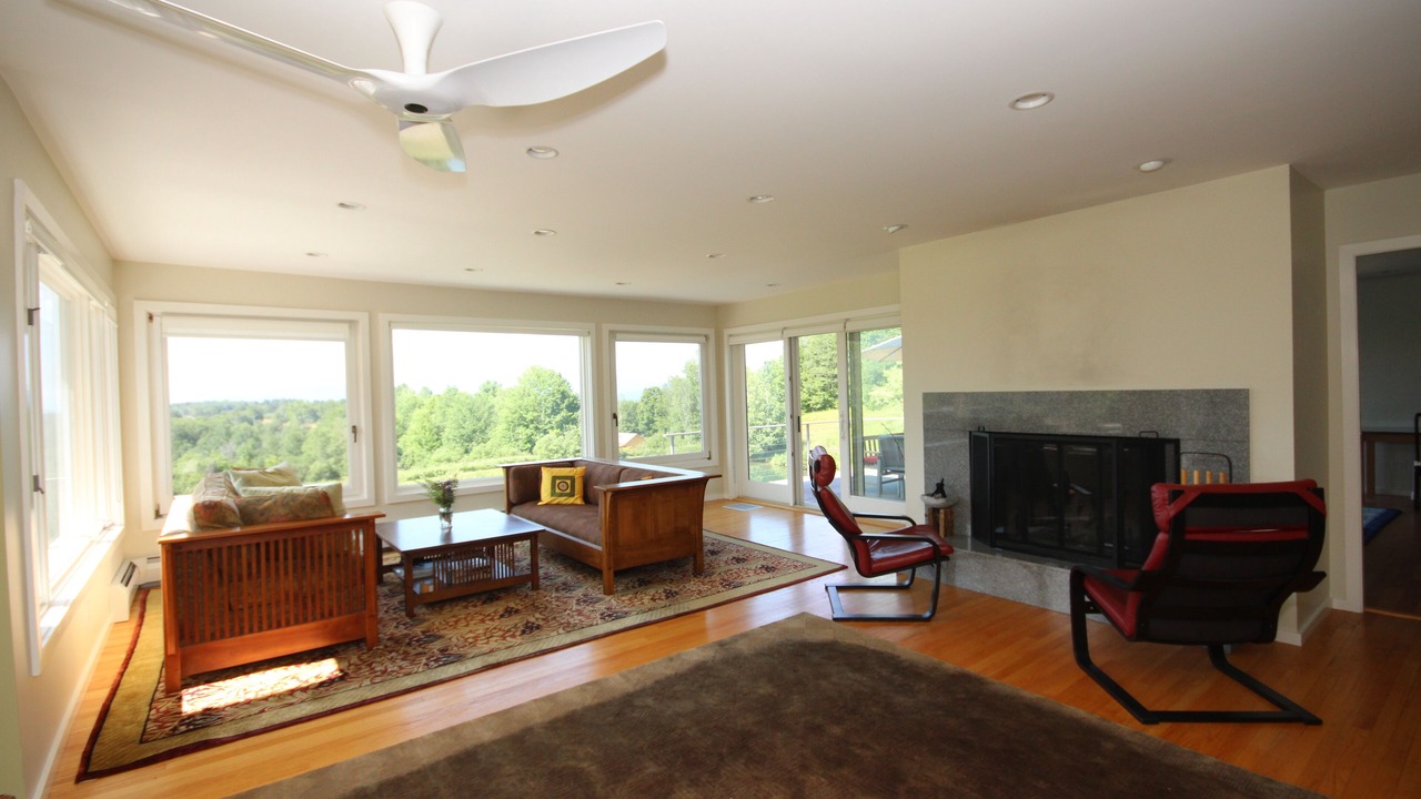 Photo of Livingroom in Stowe Hollow